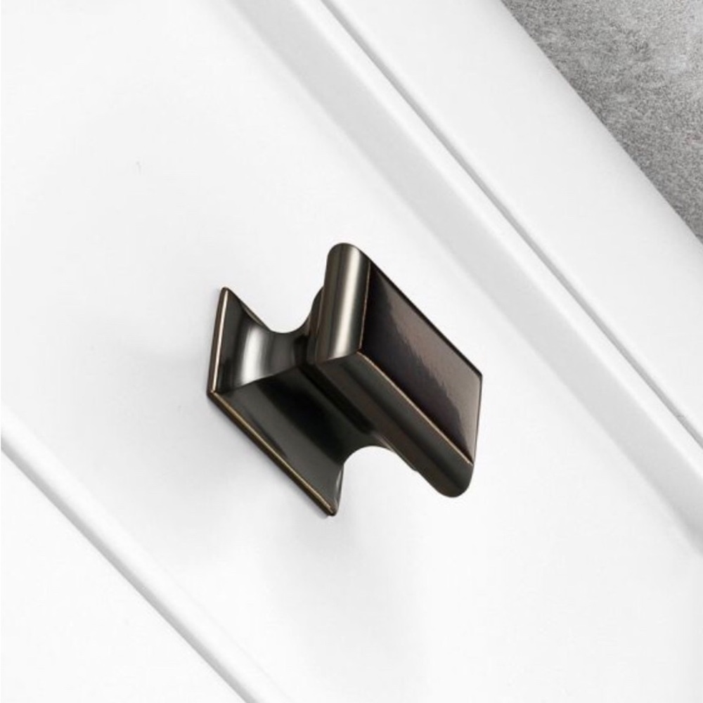 10pc Square Cabinet Knob in Black New